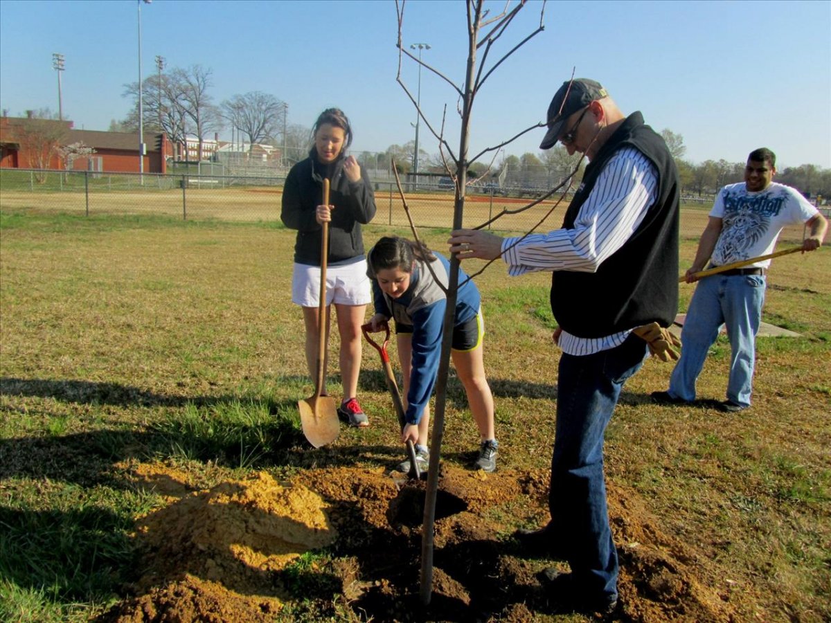 2013 Kiwanis One Day of Caring